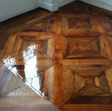 parquet vernis urée formol